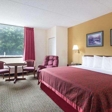 Days Inn By Wyndham Chambersburg Kültér fotó