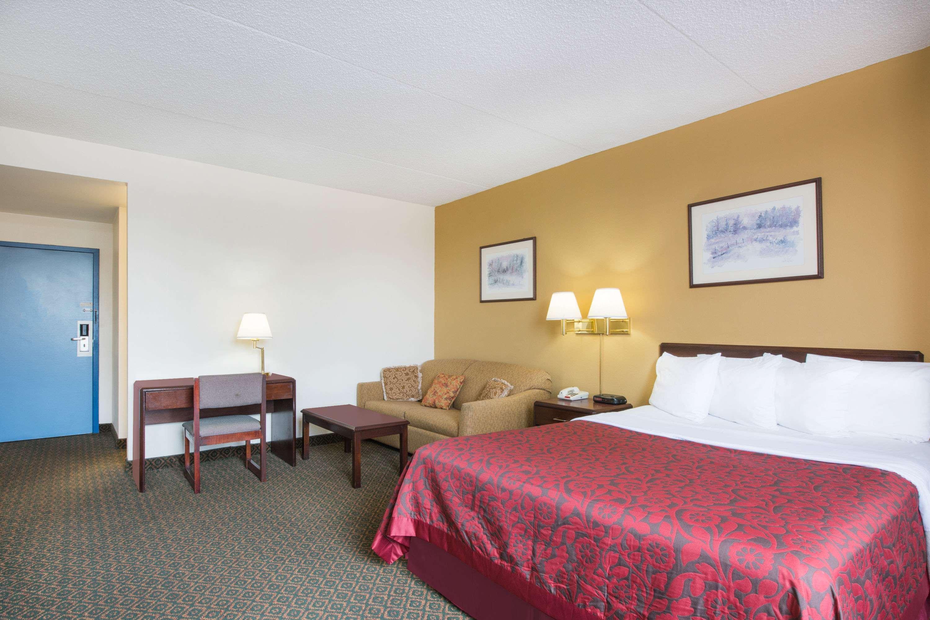 Days Inn By Wyndham Chambersburg Kültér fotó